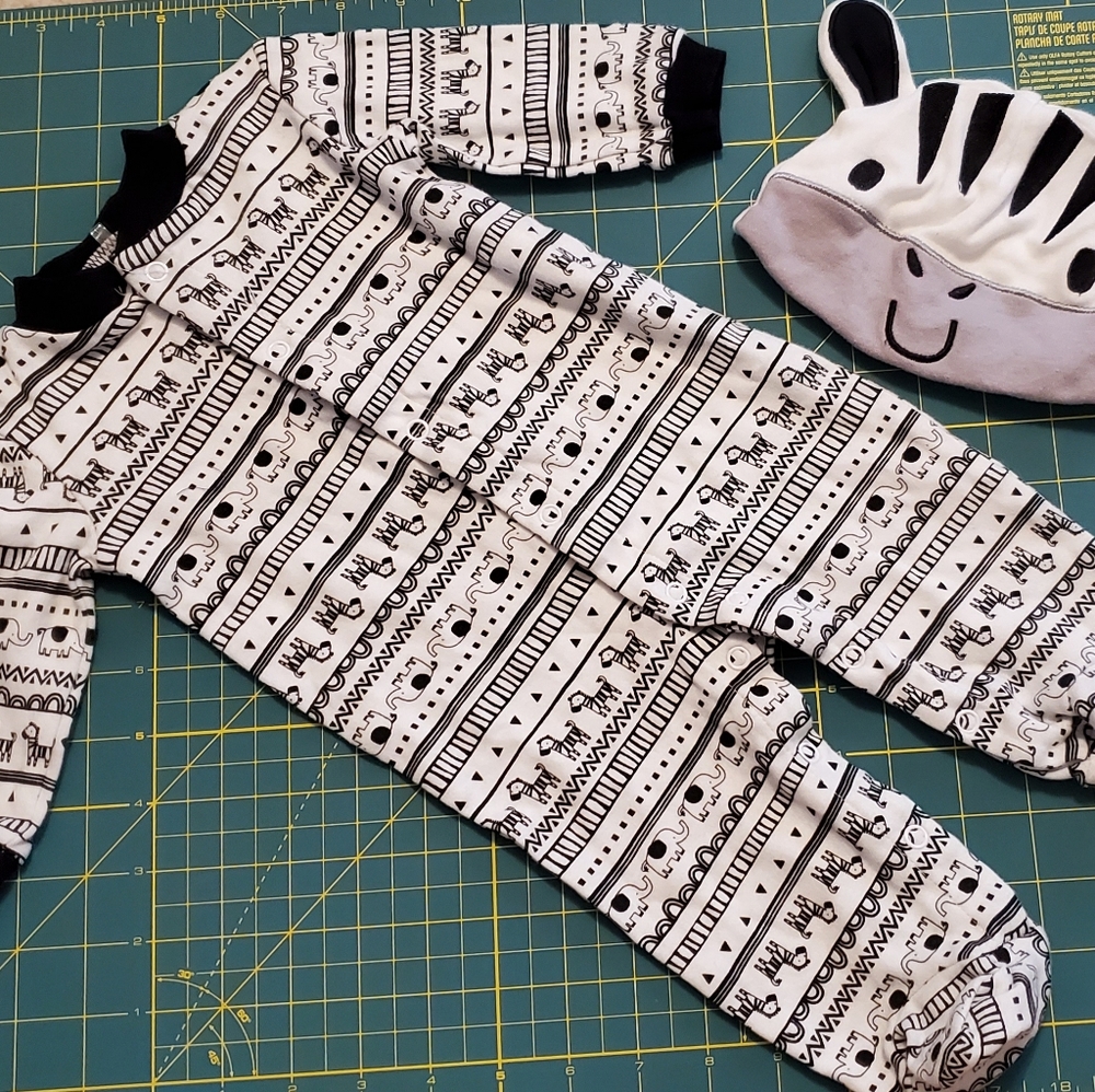 Chick Pea Footie with matching hat